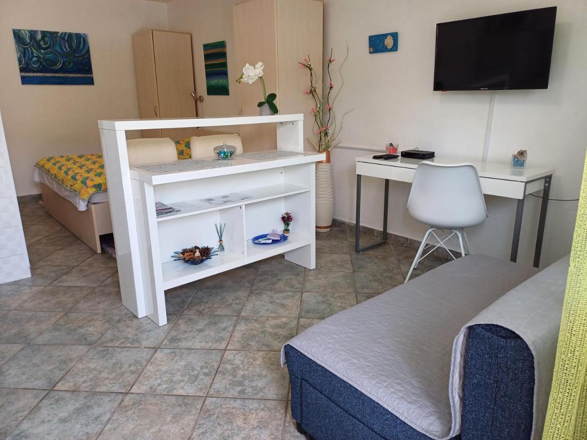 Apartments Lana Pula Ngoại thất bức ảnh