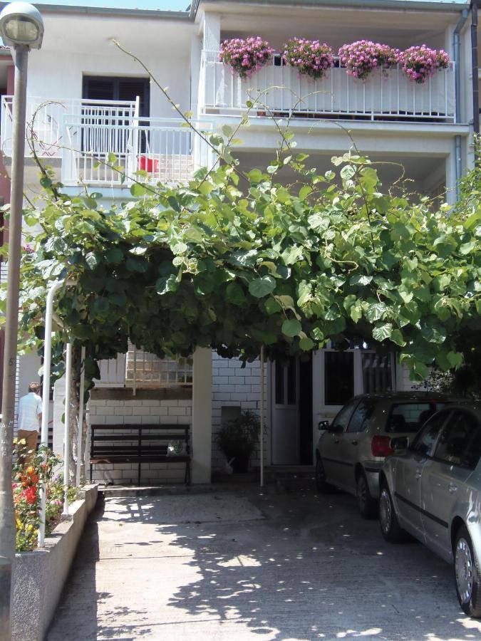 Apartments Lana Pula Ngoại thất bức ảnh